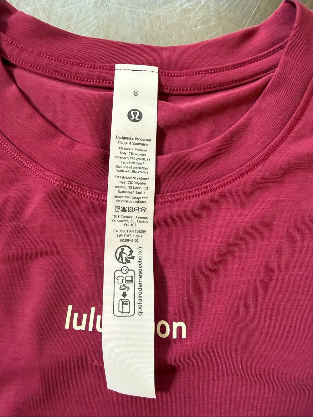 Lululemon Wordmark Muscle Tank Long. 8 - Picture 2 of 9